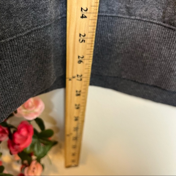 H&M Gray ‘Don’t get it twisted’ Shawl Neck Hoodie Mens Medium Sweatshirt Casual - Picture 4 of 8